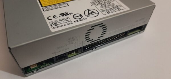 Pioneer DVR-105 IDE DVD & CD-Brenner (32x/12x, 16x/4x, 2002) - Image 4