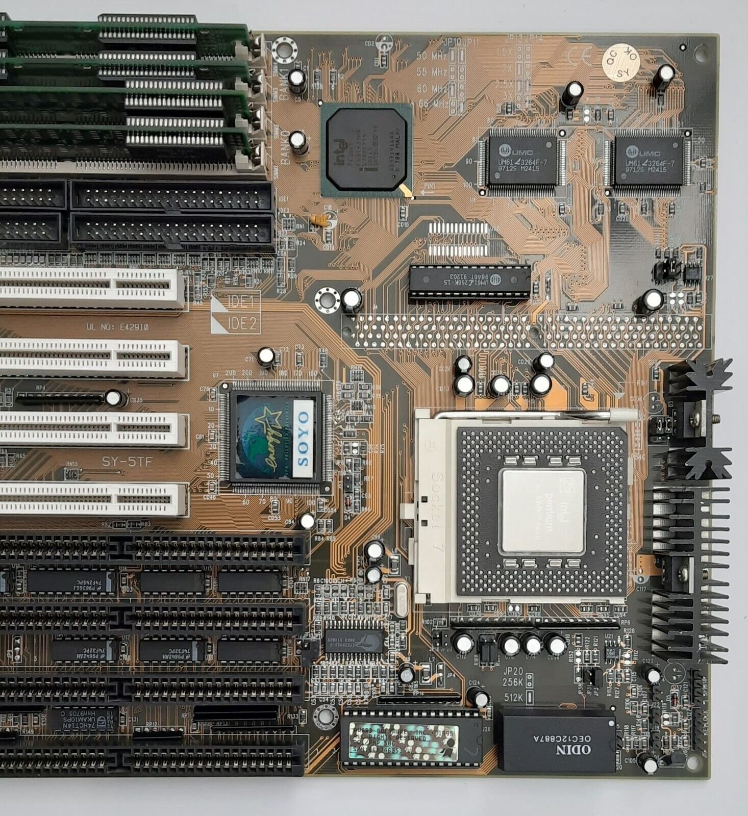 SOYO SY-5TF5 Sockel 7 i430HX ISA retro Mainboard + Pentium MMX 200MHz + 32MB RAM - Image 3