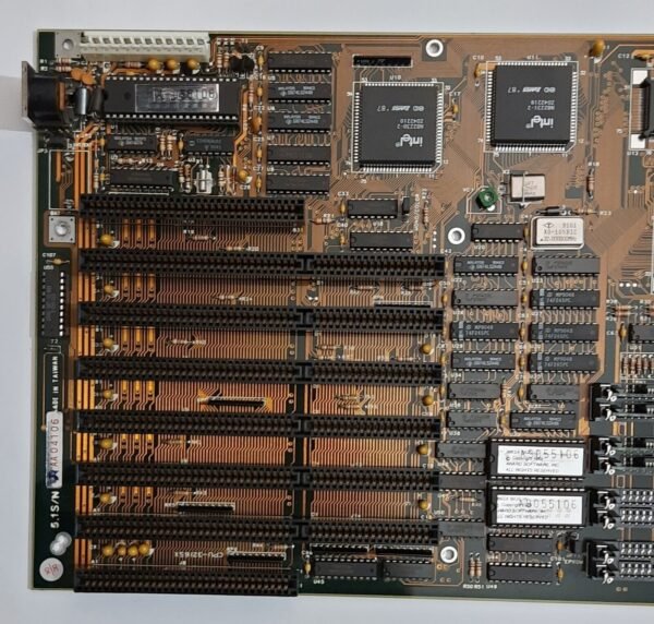 CPU-3216SX 386 ISA Mainboard (Intel Zymos) + Intel 80386SX 16MHz + 4MB RAM - Image 2