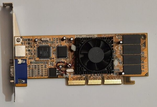 Prolink Pixelview GeForce2 MX400 AGP Grafikkarte (nvidia, MVGA-NVG11AM, 64MB)