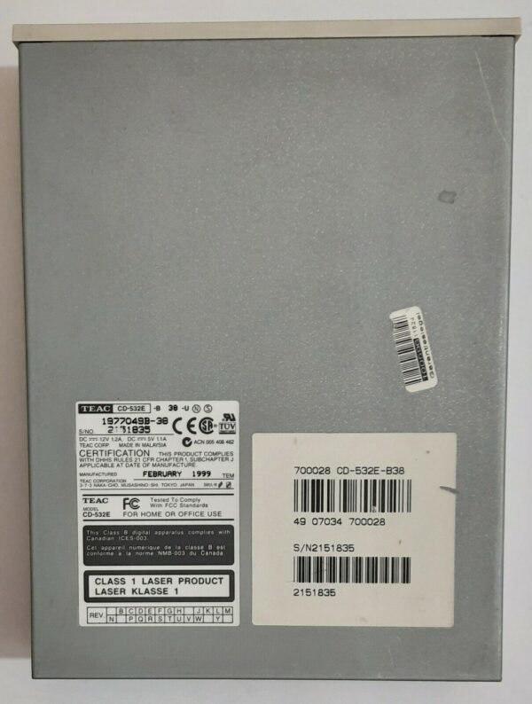 TEAC CD-532E 32x IDE CD-ROM-Laufwerk (retro, 1999) - Image 2