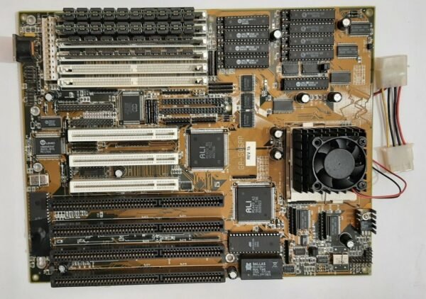Gigabyte GA-586AP ISA Sockel 5 Mainboard + Intel Pentium 90MHz + 32MB RAM