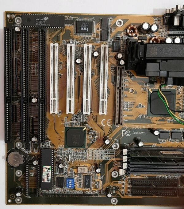 Gigabyte GA-686LX Slot 1 AGP ISA Mainboard + Intel Pentium II 300MHz + 128MB RAM - Image 2