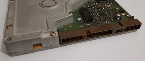 Quantum Bigfoot 1280AT IDE Festplatte (1.2GB, 1996) - Image 3