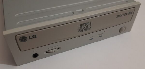 LG GCE-8240B IDE CD-Brenner (24x10x40x, 2001) - Image 2