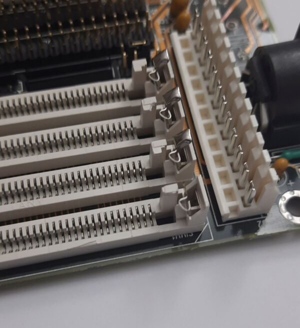 SOYO SY-030H2 PCI ISA 80486 retro Mainboard - Image 4