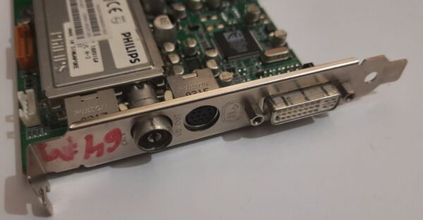 ATI Radeon 9000 AIW AGP Grafikkarte (64MB, retro, 2002) - Image 3