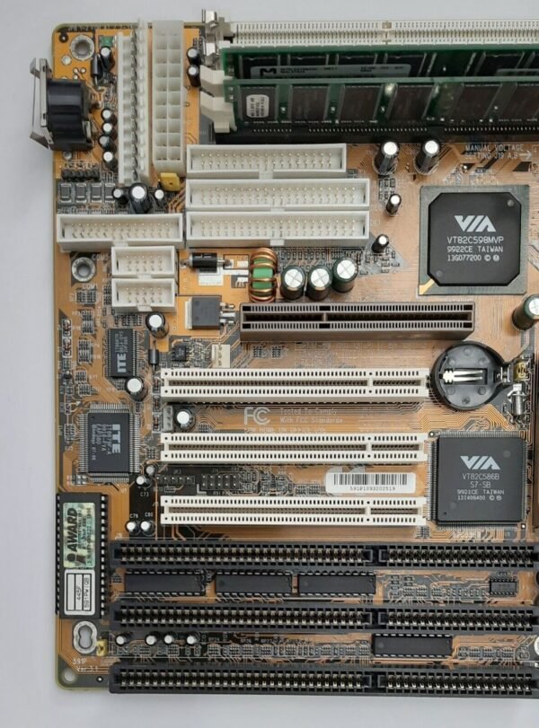 Shuttle HOT-591P Super Sockel 7 ISA AGP Mainboard + AMD K6-2 400MHz + 192MB RAM - Image 2