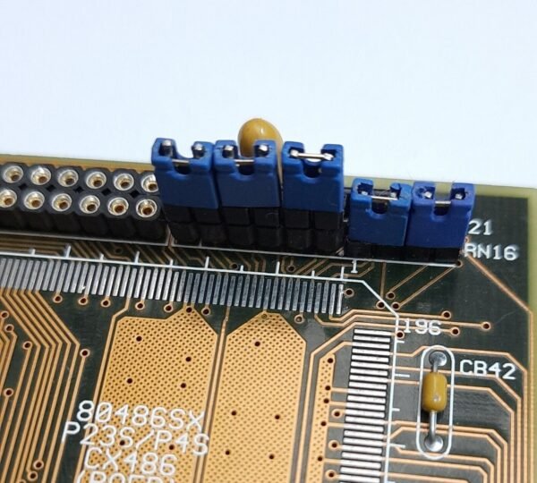 FIC 486-GVT-2 VLB ISA 80486 retro Mainboard + Cyrix 80486DX 40MHz + 8MB RAM - Image 4