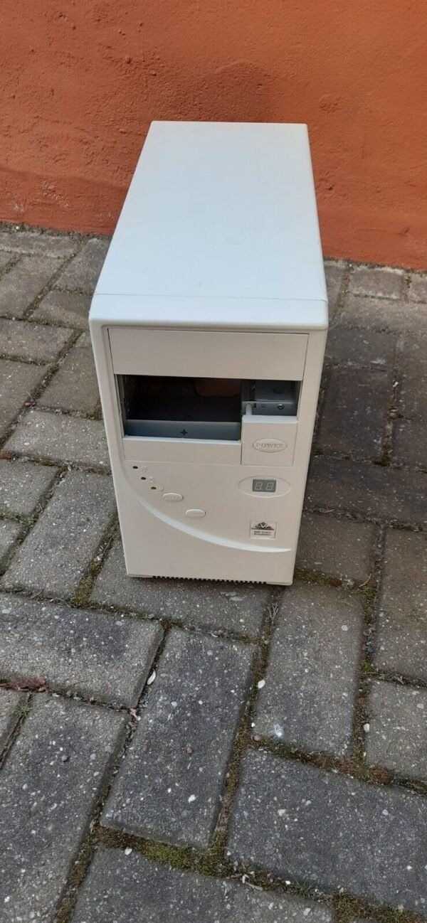 AT Retro PC Gehäuse (Baujahr 1997)