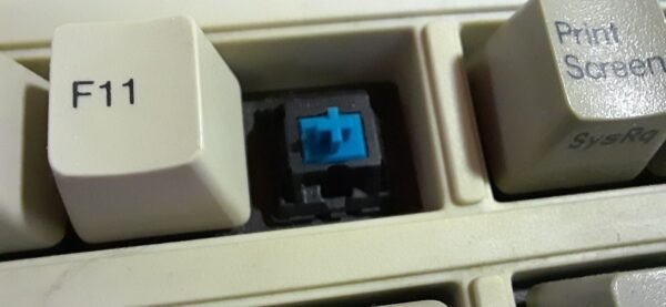 Chicony KB-5193R AT/XT Retro Tastatur DIN-Stecker (Cherry MX Blue, Clicky) - Image 6