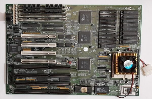 Shuttle HOT-539 Sockel 7 ISA retro Mainboard + Intel Pentium 75MHz + 32MB RAM