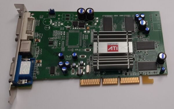 Sapphire Radeon 9250 AGP Grafikkarte (ATI, DVI, 256MB, 2004) - Image 2