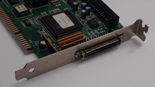 adaptec AHA-2842VL SCSI Floppy VLB Controller (1993, retro) - Image 3