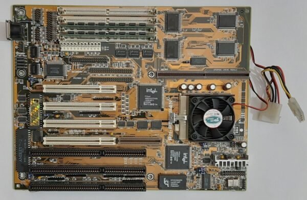 ASUS P/I-P55TP4N Sockel 7 ISA Mainboard + Intel Pentium 133 + 32MB EDO-RAM