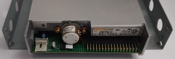 TEAC FD-235HF 1.44MB 3,5" retro Diskettenlaufwerk + 5.25" Einbaurahmen (1991) - Image 3