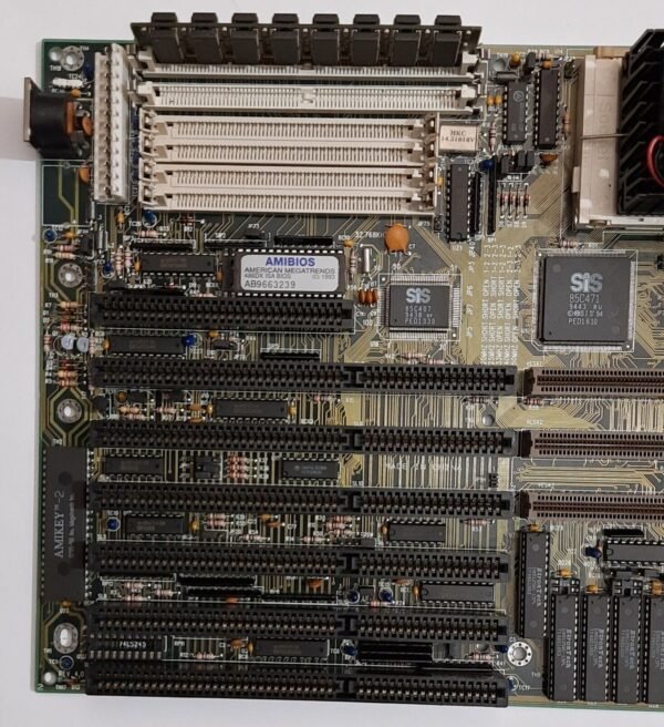 QDI SIS 486 P3 GREEN PC ISA Mainboard + Intel 80486DX2 66MHz + 32MB RAM - Image 2