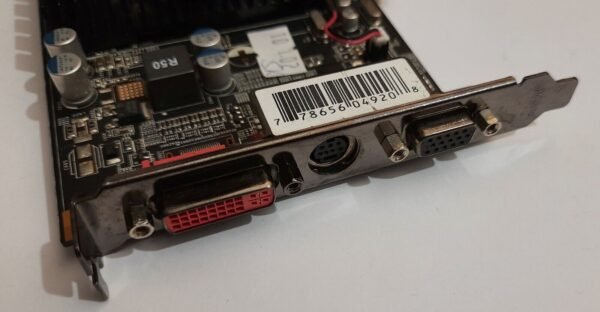XFX HD-465X-YP HD AGP Grafikkarte (ATI Radeon HD 4650, DVI, VGA, 512MB, 2009) - Image 3