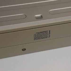 CyberDrive CW088D IDE CD-Brenner (40x16x48x, retro, 2002)