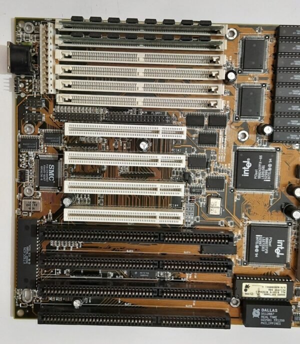 Gigabyte GA-586ATE Sockel 7 ISA retro Mainboard + Intel Pentium 133 + 32MB RAM - Image 2