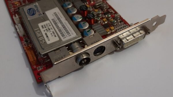 Sapphire Radeon 9800 Pro AIW AGP Grafikkarte (ATI Radeon 9900 pro, 128MB, 2003) - Image 3