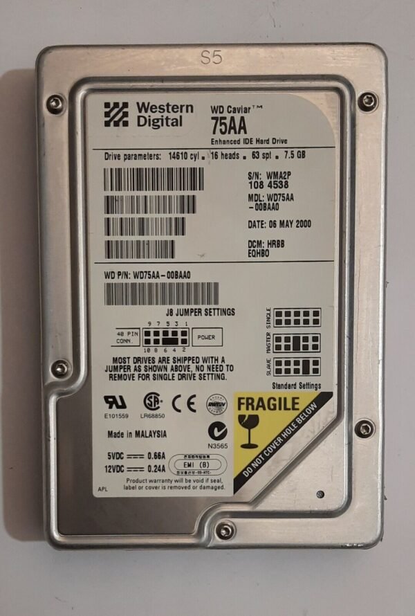 Western Digital Caviar 75AA IDE Festplatte (7.5GB, retro, 2000)