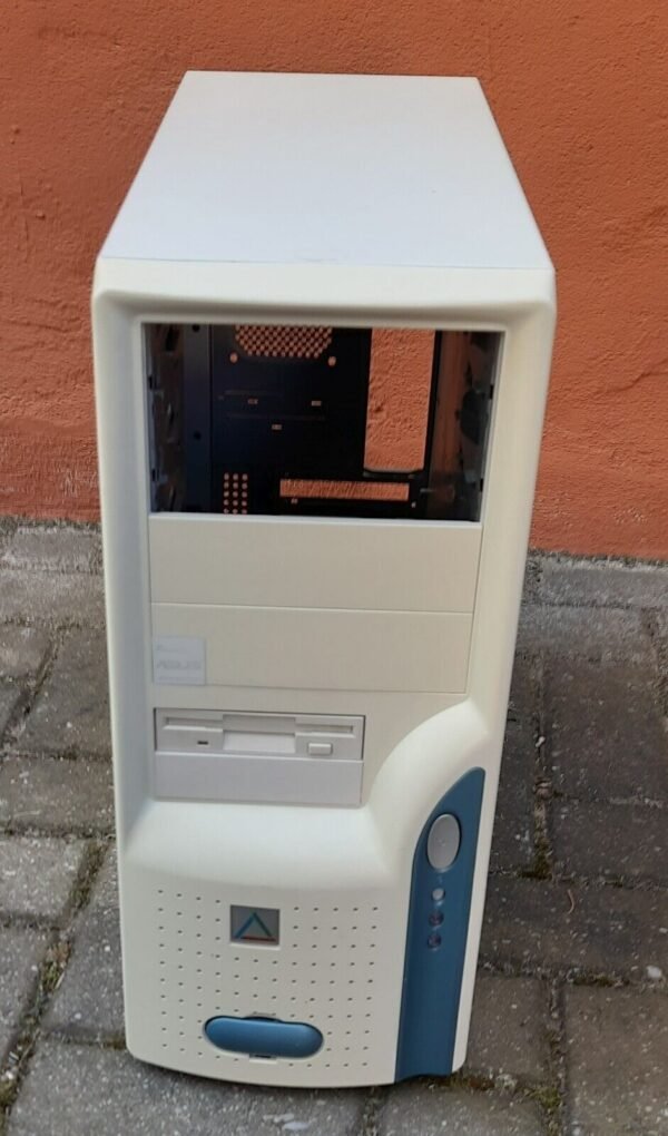 ATX Retro PC Gehäuse (ASUS, Baujahr 2002)