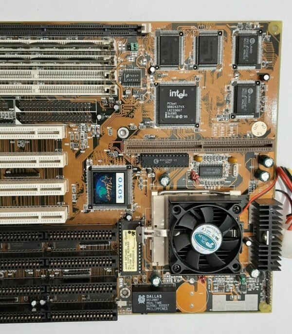 SOYO 5VA2 Sockel 7 ISA retro Mainboard + Intel Pentium 133MHz + 32MB RAM - Image 3