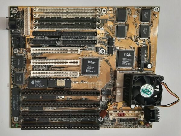 MSI MS-5120 Sockel 7 ISA retro Mainboard + Intel Pentium 133MHz + 32MB RAM