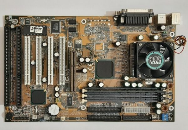 Gigabyte GA-6LX7 Sockel 370 AGP Mainboard + Celeron 400MHz + 128MB RAM