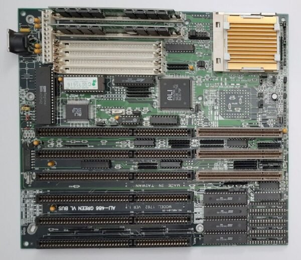 A-Trend ATC-1762 VLB ISA 486 retro Mainboard + Intel 80486DX2 66MHz + 8MB RAM