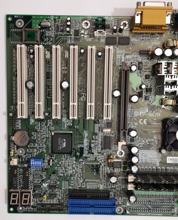 EPOX 8K7A Sockel A  AGP Mainboard + AMD Athlon 1333MHz + 2GB DDR-RAM - Image 2