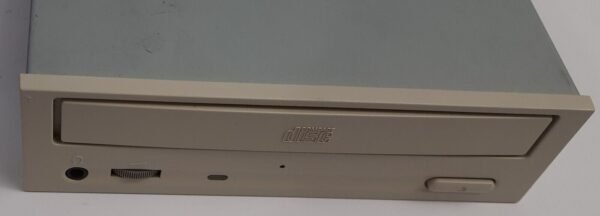 TEAC CD-532S 32X SCSI CD-ROM-Laufwerk (retro, 1999)