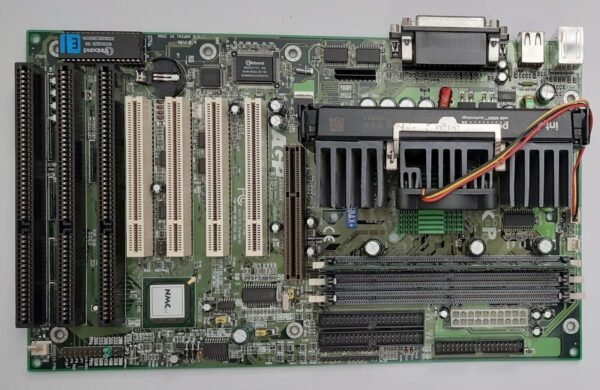 NMC 6BAX+ Slot 1 ISA AGP retro Mainboard + Intel Pentium II 400MHz + 64MB SD-RAM