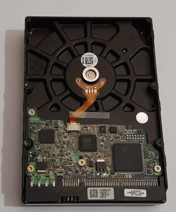 IBM Deskstar IC35L040AVVN07-0 IDE Festplatte (40GB, 7200rpm, 2002) - Image 2