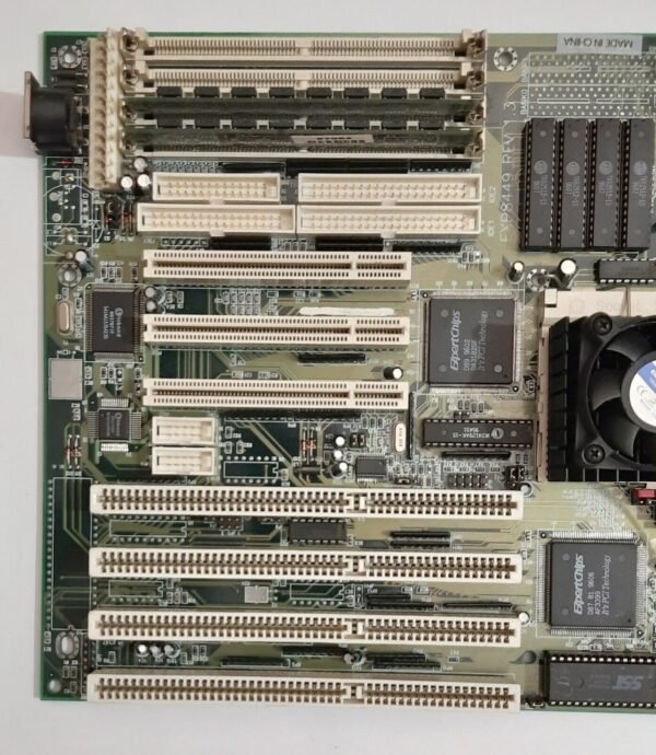DataExpert EXP8449 ISA PCI 486 Mainboard + AMD Am5x86-P75 133MHz + 32MB EDO-RAM - Image 2