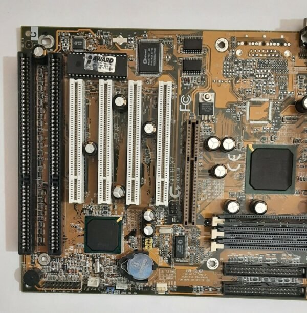 Gigabyte GA-6LX7 Sockel 370 AGP Mainboard + Celeron 400MHz + 128MB RAM - Image 2