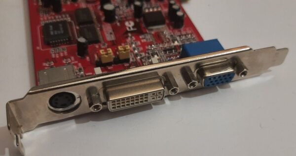 Connect 3D Radeon 7000 AGP Grafikkarte (ATI, C3D, 64MB, DVI, retro, 2003) - Image 3
