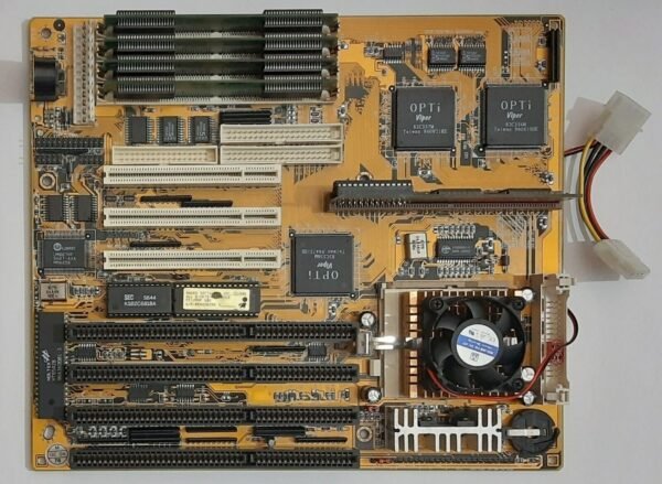PCChips M529 Sockel 7 ISA Mainboard + Intel Pentium 133MHz + 32MB EDO-RAM