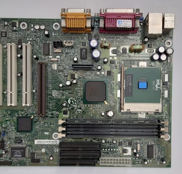 Intel D815EEA (Easton) Sockel 370 AGP Mainboard + Pentium III 866MHz + 256MB - Image 3
