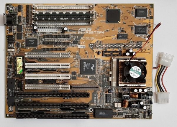 ASUS P/I-P55T2P4 i430HX Sockel 7 ISA Mainboard + IBM 6x86 P166+ + 32MB EDO-RAM