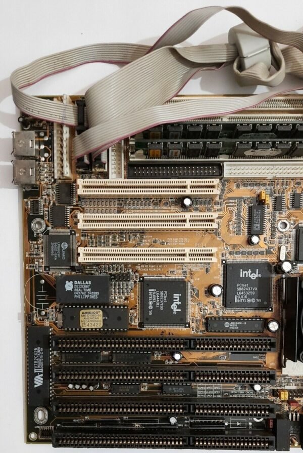 Biostar MB-8500TVX-A Sockel 7 ISA Mainboard + Pentium MMX 166MHz + 32MB RAM - Image 2