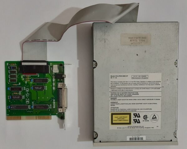 Optics Storage Dolphin 8000 AT Double Speed 2x SONY CD-ROM-Laufwerk + Controller