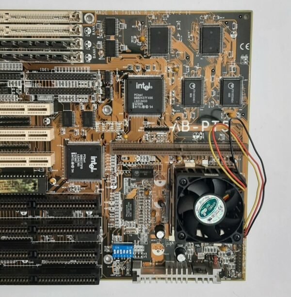 ABIT AB-PT5 ISA Sockel 7 retro Mainboard + Intel Pentium 133MHz + 32MB EDO-RAM - Image 3