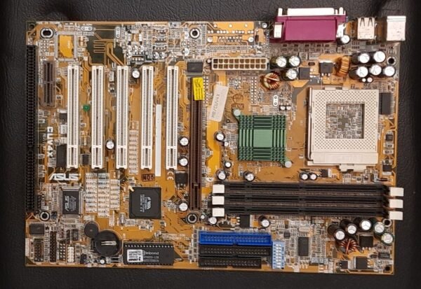 ASUS CUV4X Sockel 370 AGP Mainboard OVP - Image 2