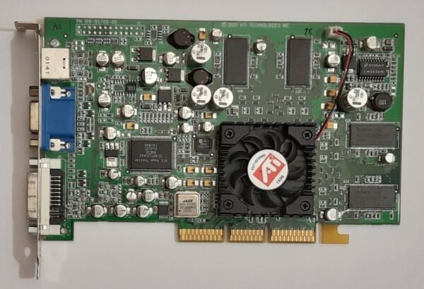 ATI Radeon 8500 AGP Grafikkarte (64MB, DVI, 2001)