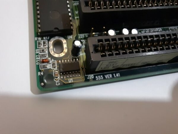 Shuttle HOT-555 Ver. 1.41 Sockel 7 ISA Mainboard + Pentium 133MHz + 32MB EDO RAM - Image 4