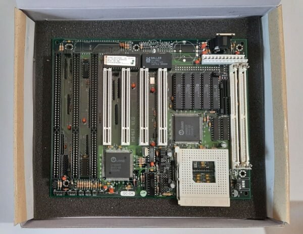 Aquarius MB467 Sockel 3 80486 486 PCI ISA Mainboard (retro, NOS, OVP, boxed) - Image 2