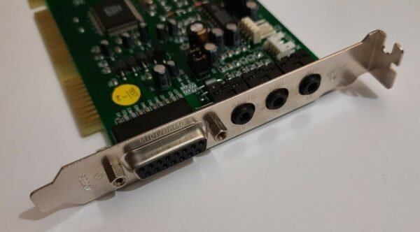 Lung Hwa Electronics SK826 ISA Soundkarte (OPTi 82C931, 1997) - Image 3