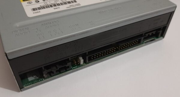 LG GCE-8400B IDE CD-Brenner (40x, 12x, 40x, 2002) - Image 3